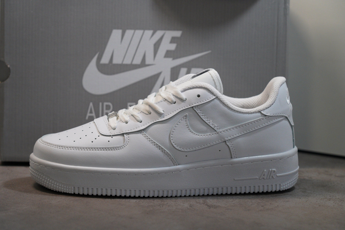 Nike Air Force 1 White