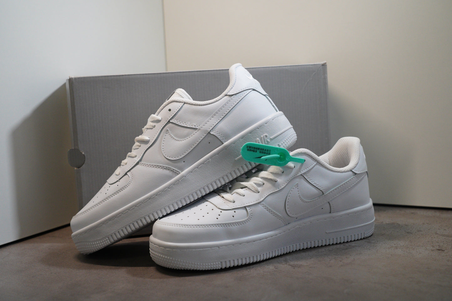 Nike Air Force 1 White