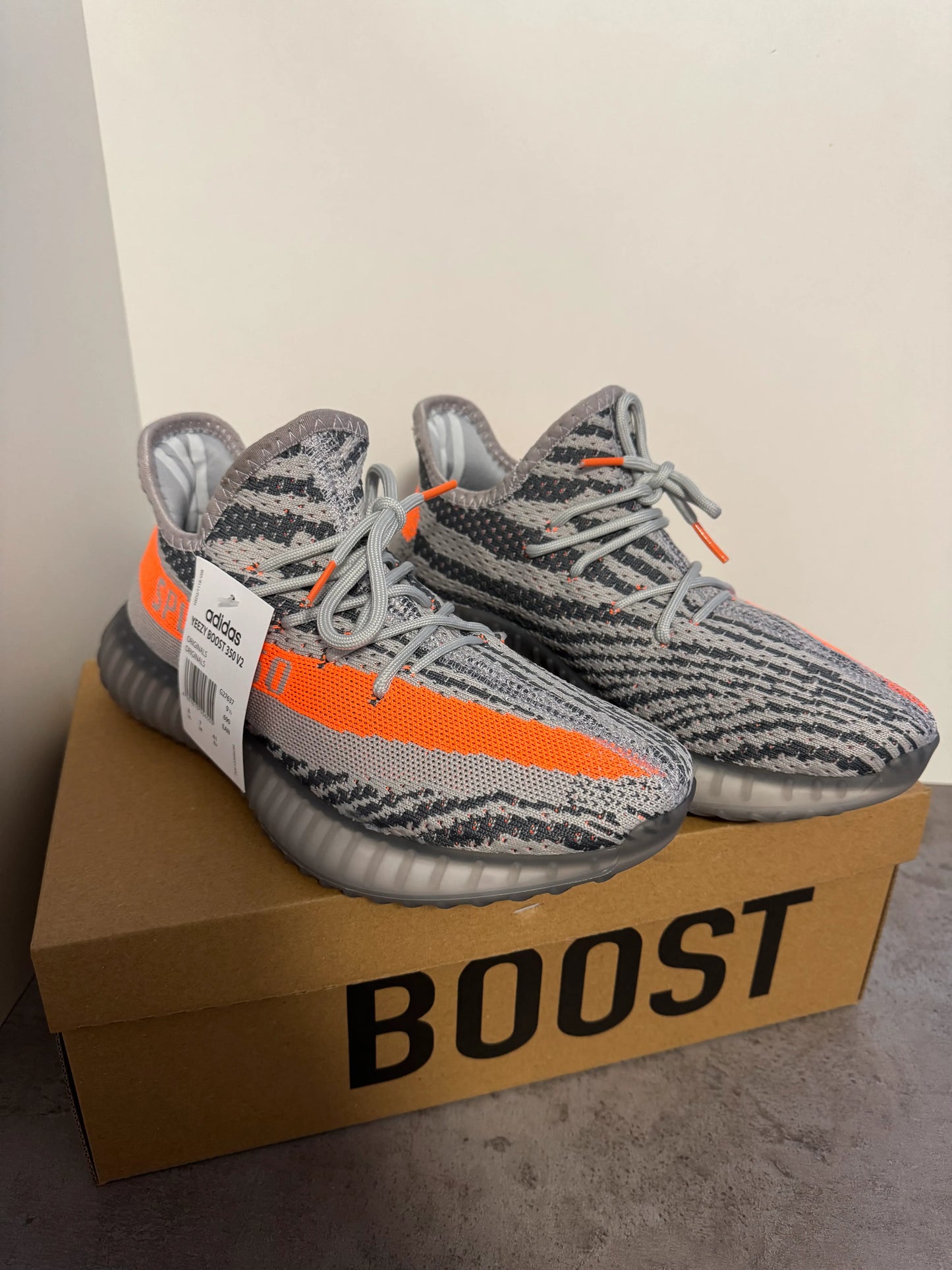 Yeezy Boost 350 V2 Beluga