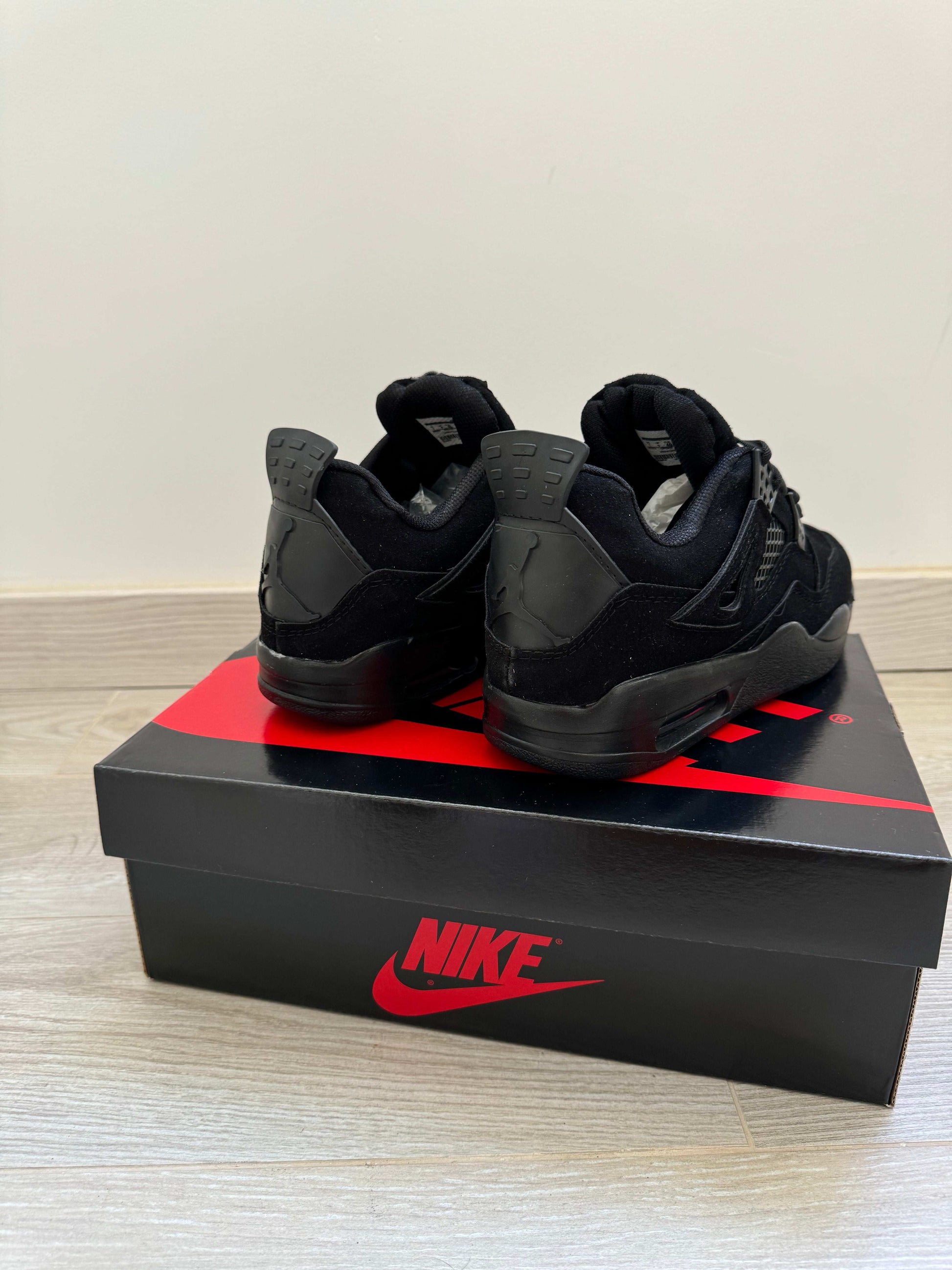 Jordan 4 Black Cat