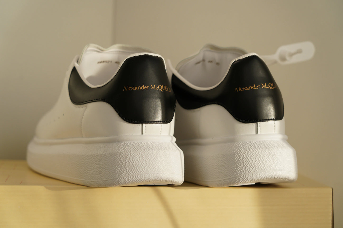 Adidasi Alexander McQueen ALB - FULLBOX