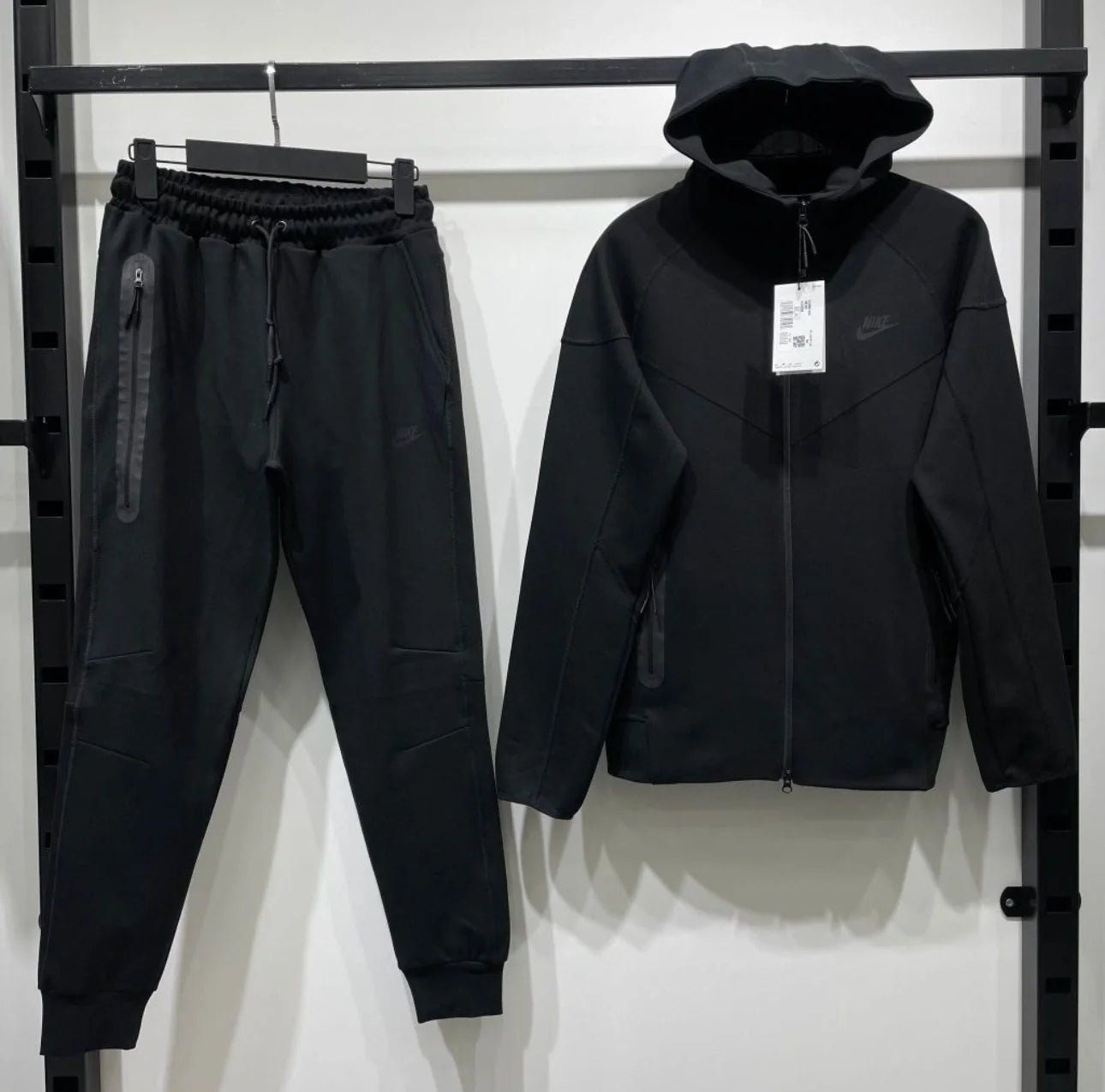 Trening Nike Tech Fleece 2025 - Negru