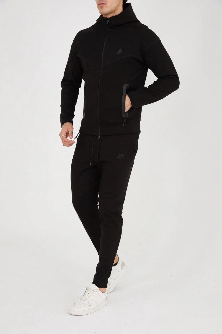 Trening Nike Tech Fleece 2025 - Negru