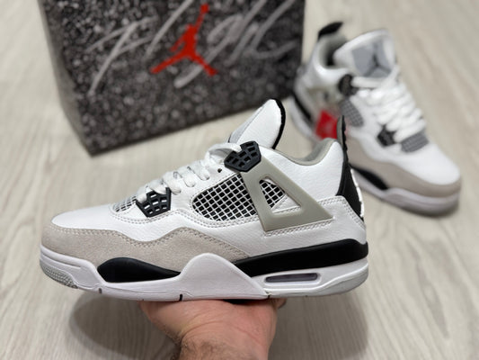 JORDAN 4 Retro Military Black