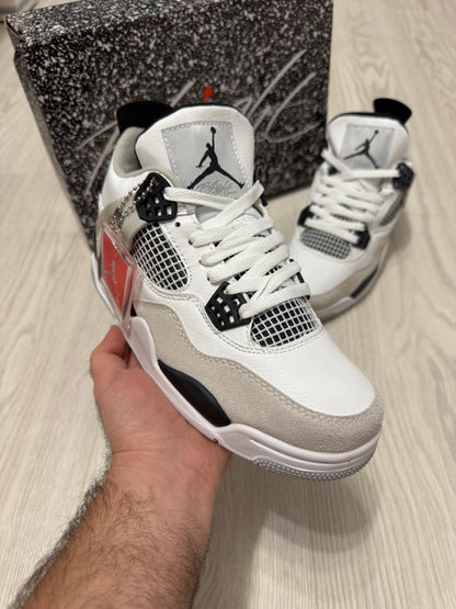 JORDAN 4 Retro Military Black