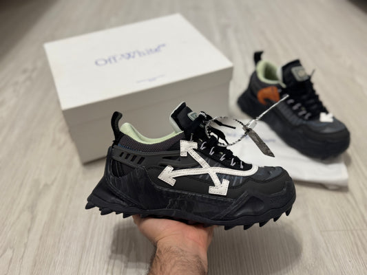 OFF WHITE, Odsy 1000 / Black