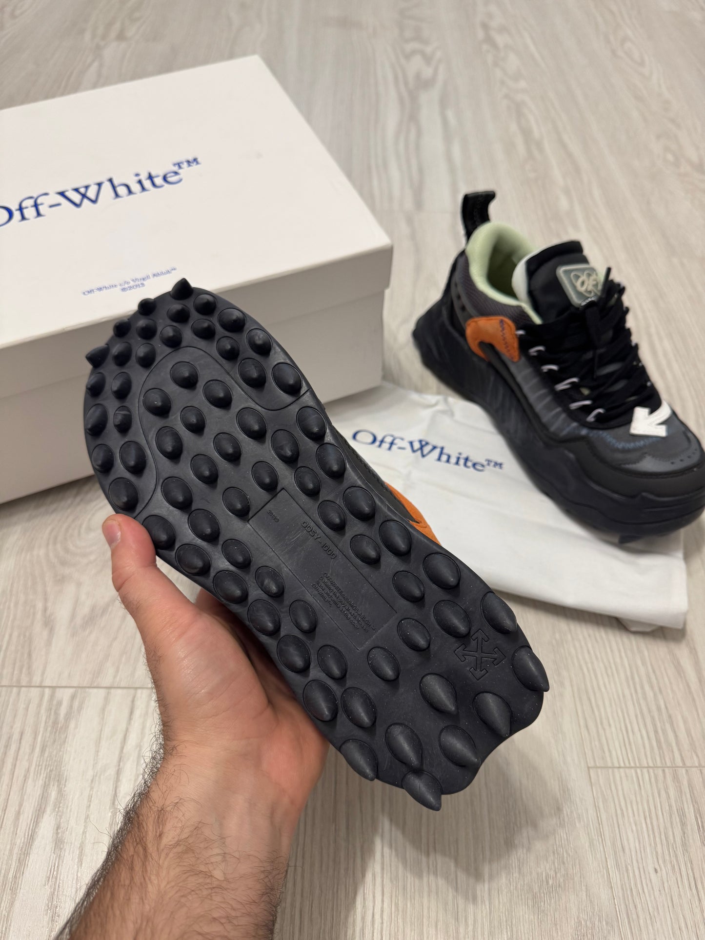 OFF WHITE, Odsy 1000 / Black