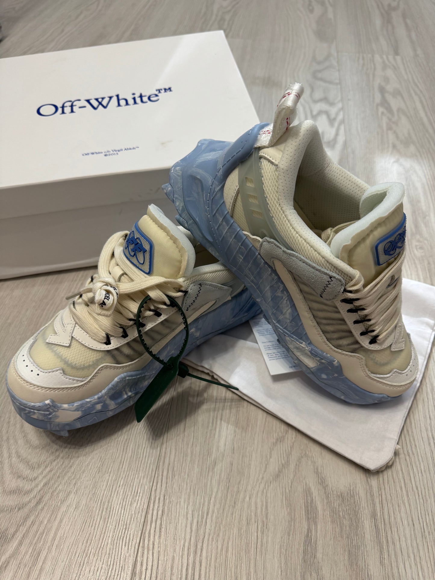 OFF WHITE, Odsy 1000 / Blue