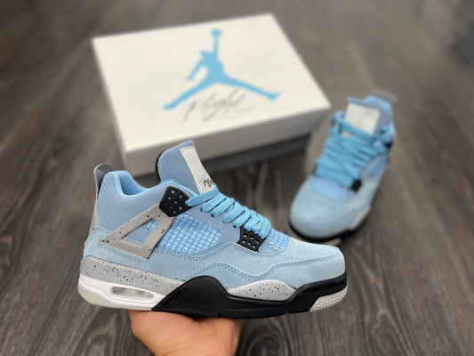 JORDAN 4 Retro University Blue