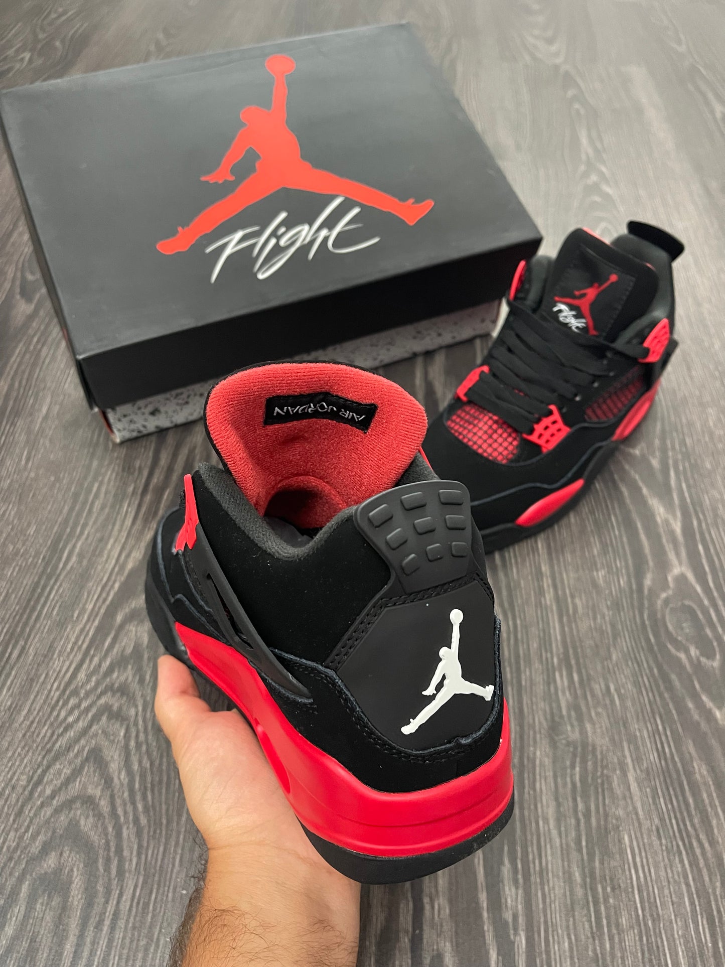 JORDAN 4 Retro Red Thunder