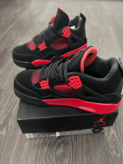 JORDAN 4 Retro Red Thunder