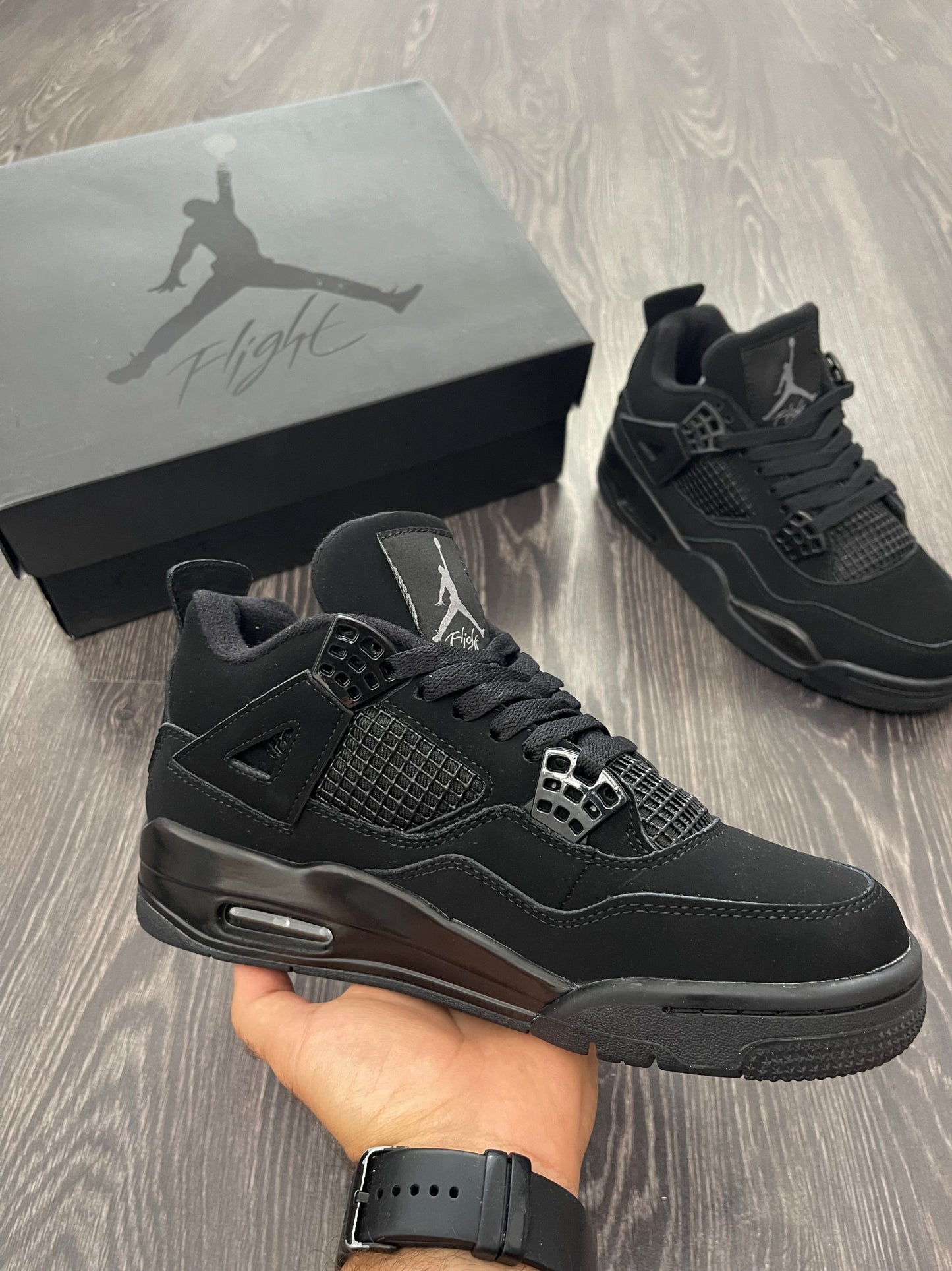 JORDAN 4 Retro Black Cat