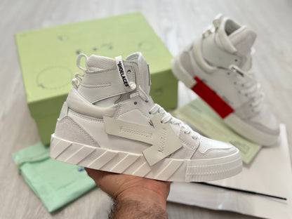 OFF WHITE, High / White