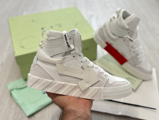 OFF WHITE, High / White