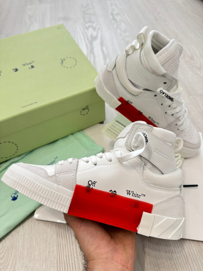 OFF WHITE, High / White