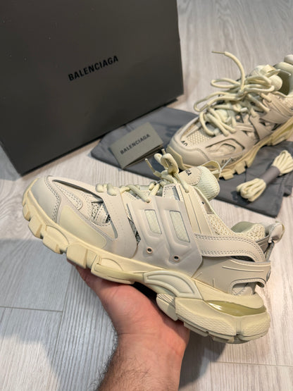 Balenciaga Track / Beige