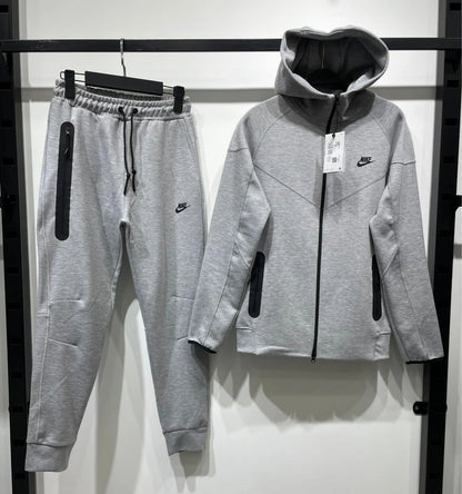 Trening Nike Tech Fleece 2025 - Gri