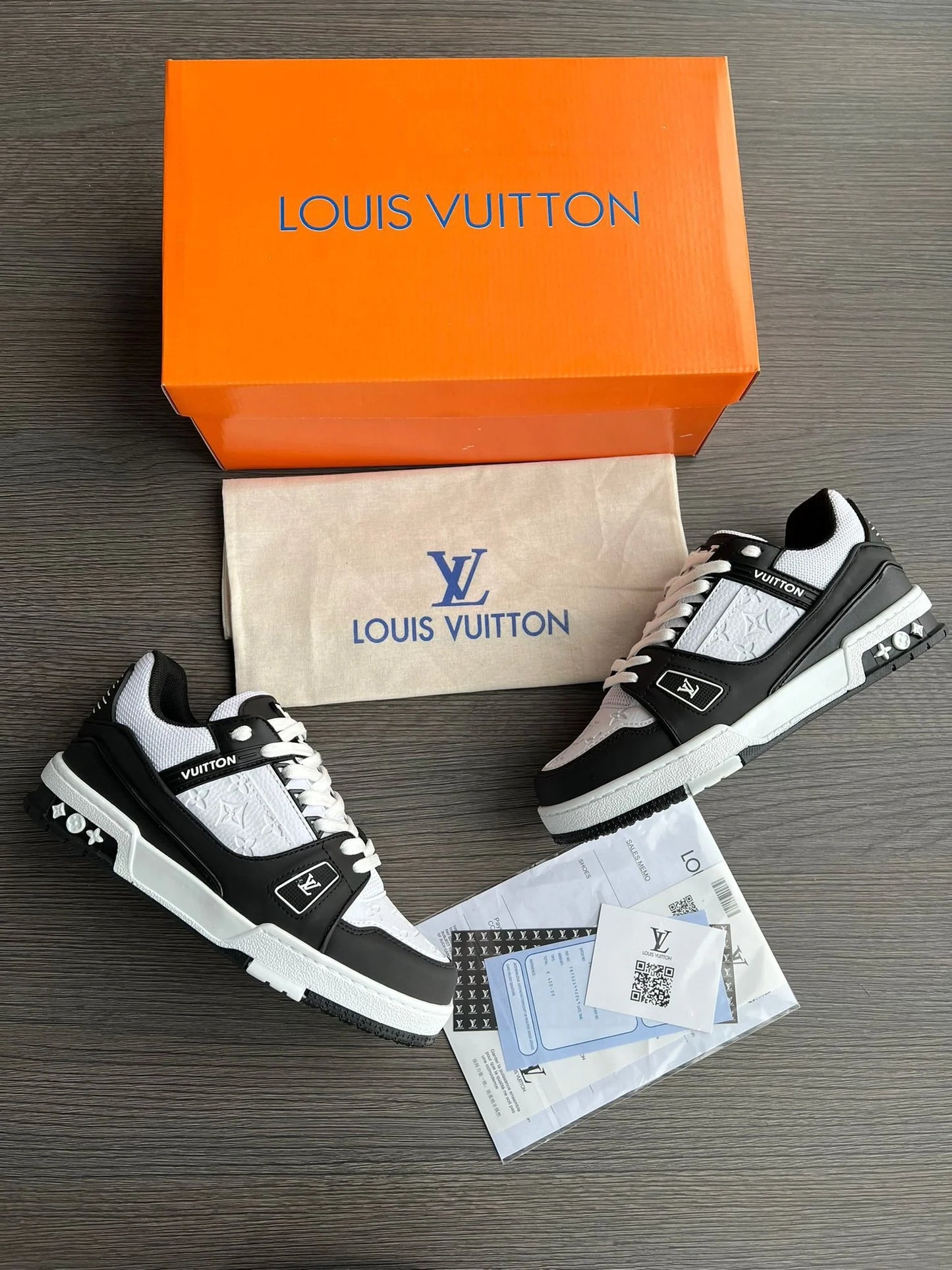 Adidasi Louis Vuitton - Trainers Sneaker Negru-Alb