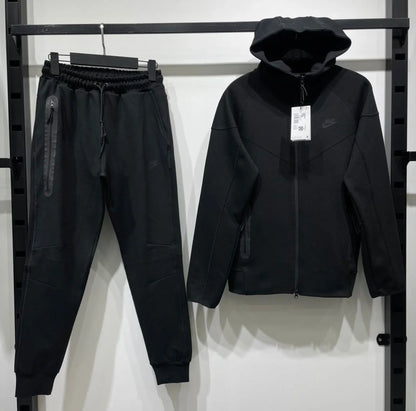 Trening Nike Tech Fleece 2025 - Negru